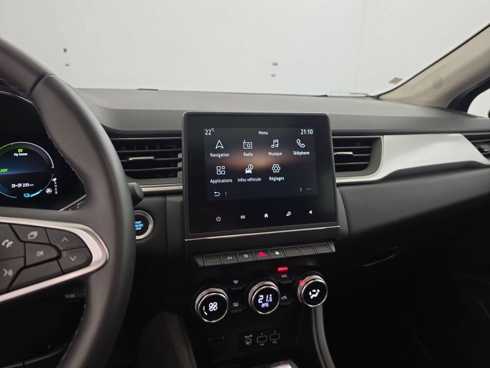 Captur E-Tech hybride rechargeable 160 2023 occasion 56400 Auray