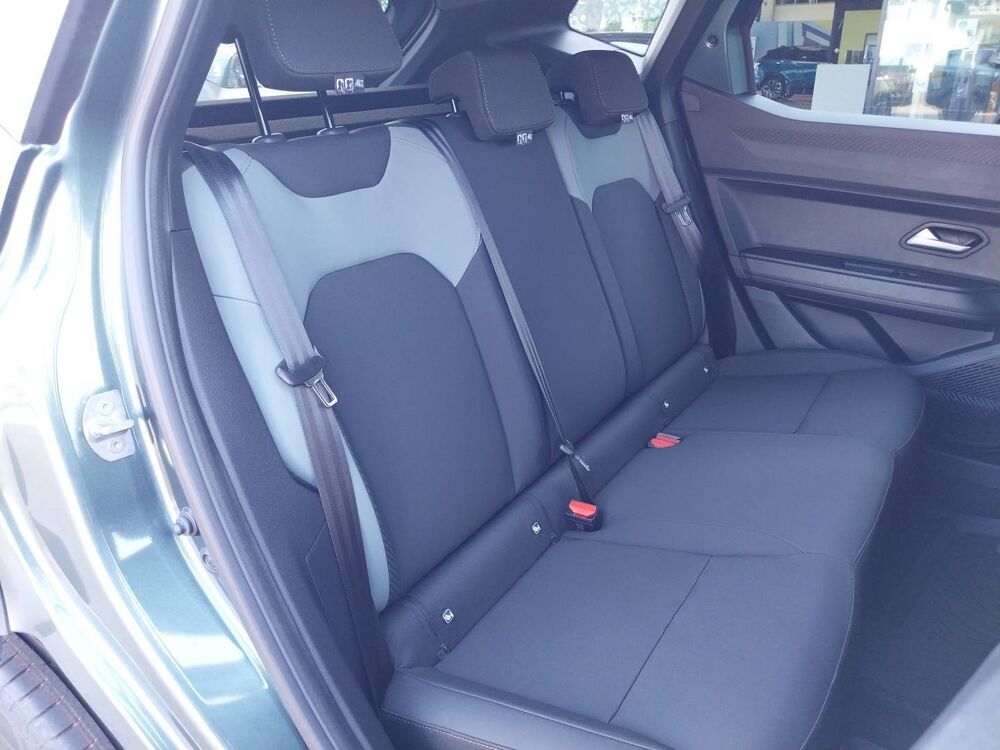 Duster Hybrid 155 2026 occasion 61000 Alen&ccedil;on