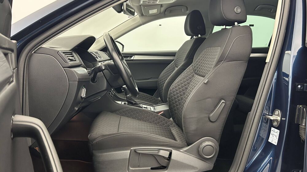 Superb 1.4 TSI PHEV 218 ch DSG6 2020 occasion 94430 Chennevi&egrave;res-sur-Marne
