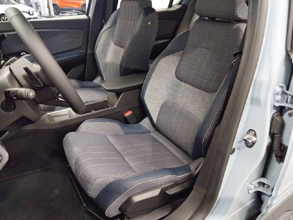 R4 Renault 4 E-Tech Electrique 150 ch autonomie confort 2025 occasion 14200 H&eacute;rouville-Saint-Clair