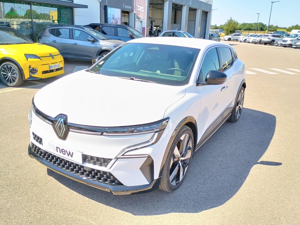 M&eacute;gane Megane E-Tech EV60 220 ch optimum charge 2022 occasion 61000 Alen&ccedil;on
