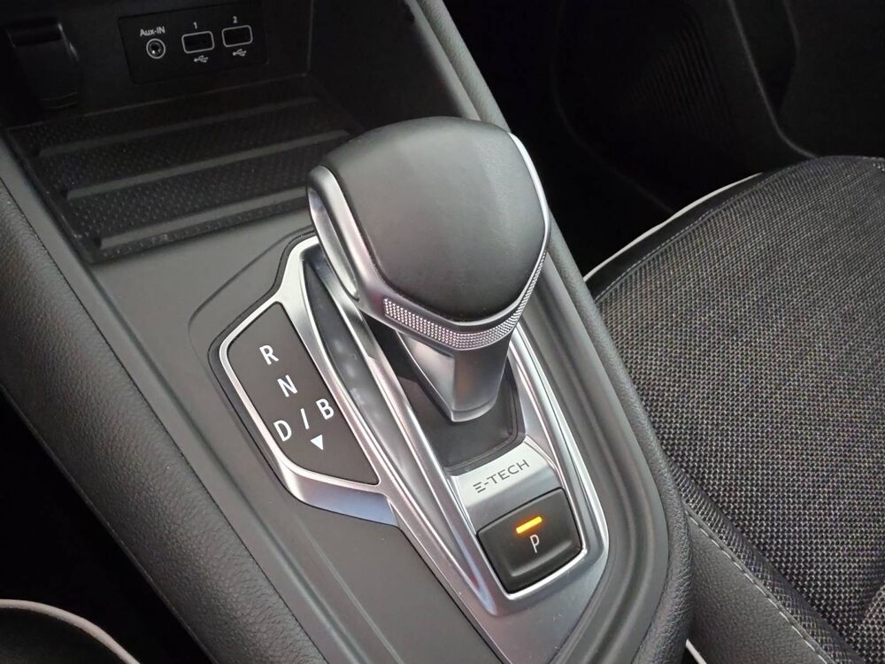 Captur E-Tech hybride 145 2022 occasion 56400 Auray