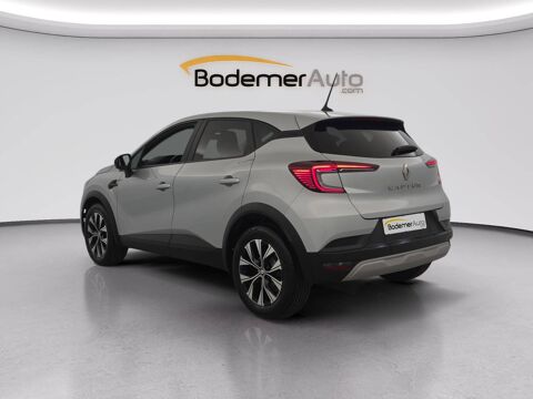Captur TCe 90 2024 occasion 29200 Brest