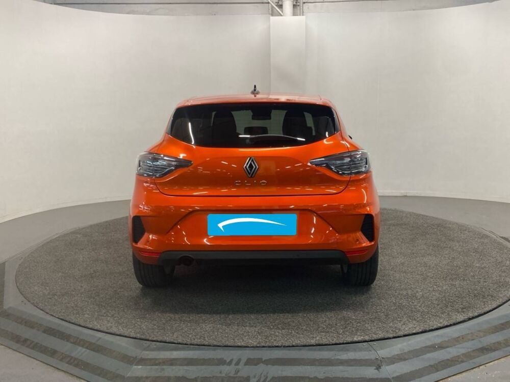 Clio Blue dCi 100 ch 2025 occasion 14200 H&eacute;rouville-Saint-Clair