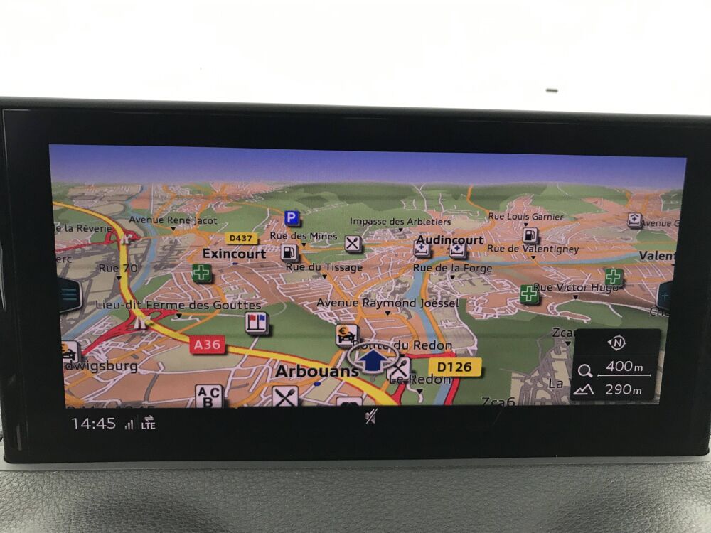 Q2 35 TFSI 150 S tronic 7 2023 occasion 25000 Besan&ccedil;on