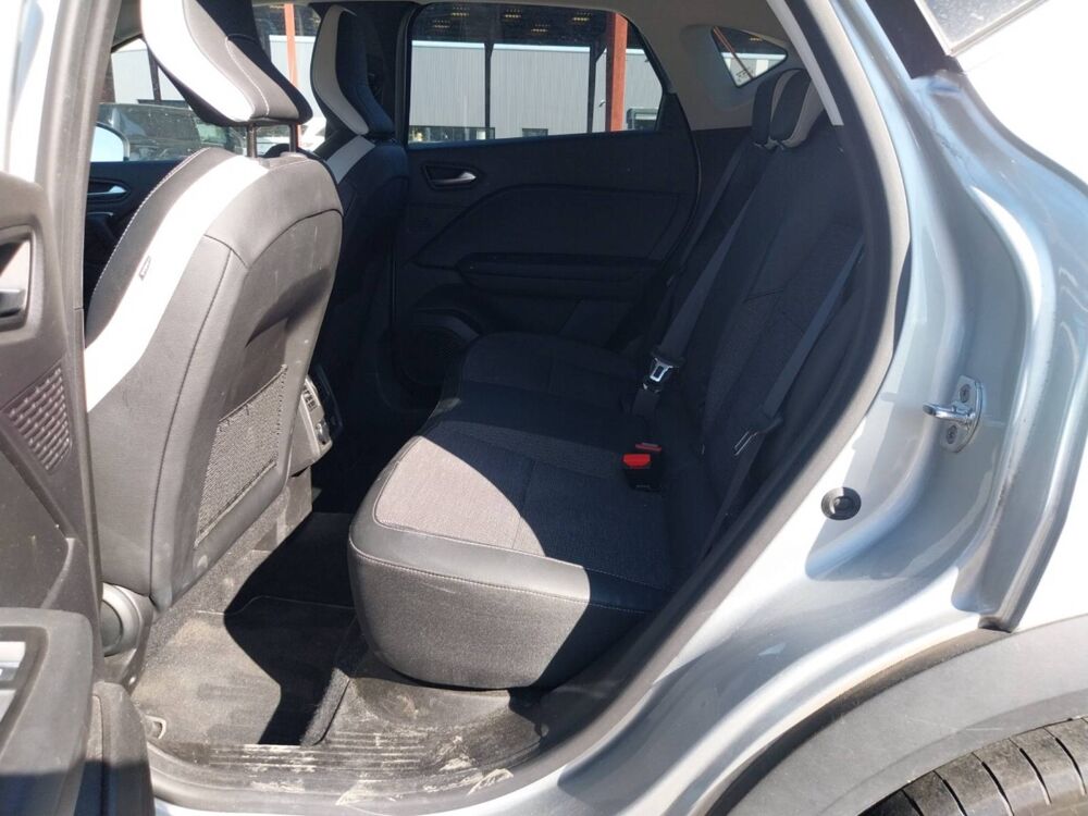 Captur E-Tech Plug-in 160 2021 occasion 56000 Vannes