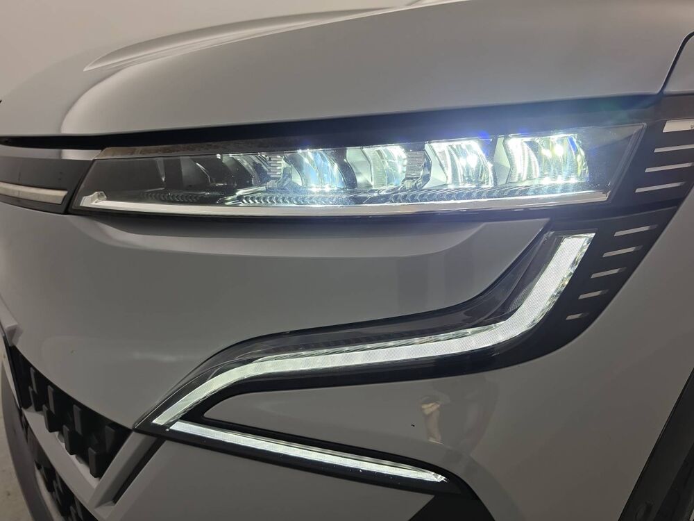 M&eacute;gane Megane E-Tech EV60 220 ch super charge 2023 occasion 29150 Ch&acirc;teaulin