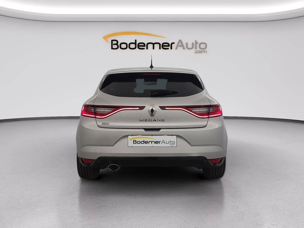 M&eacute;gane IV Berline TCe 130 Energy EDC 2016 occasion 61100 Flers