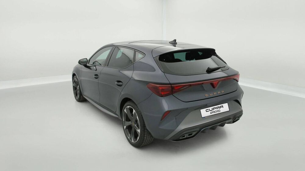 Leon 1.5 eTSI Hybrid 150 ch DSG7 2025 occasion 25000 Besan&ccedil;on