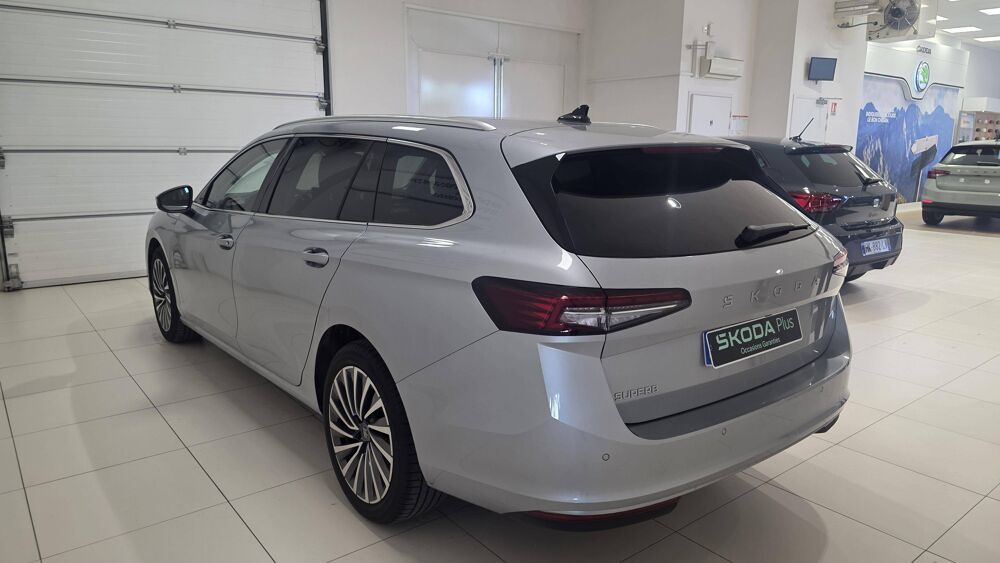 Superb Combi 2.0 TDI 150 ch SCR DSG7 2025 occasion 25000 Besan&ccedil;on
