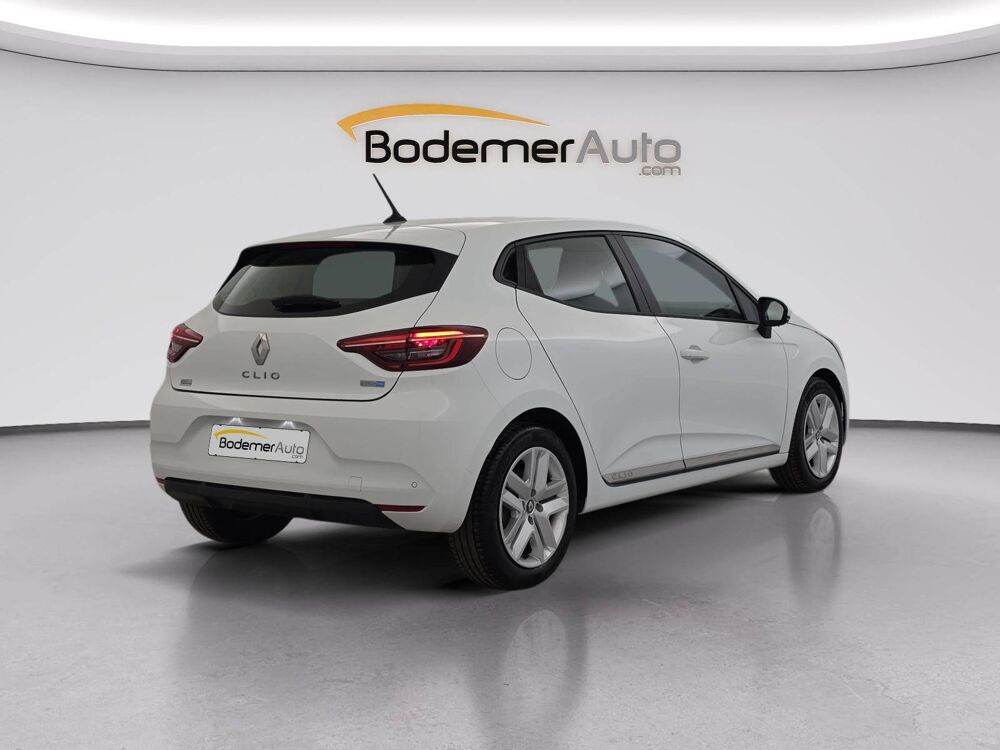 Clio CLIO SOCIETE E-TECH 140 - 21N 2022 occasion 50000 Saint-L&ocirc;
