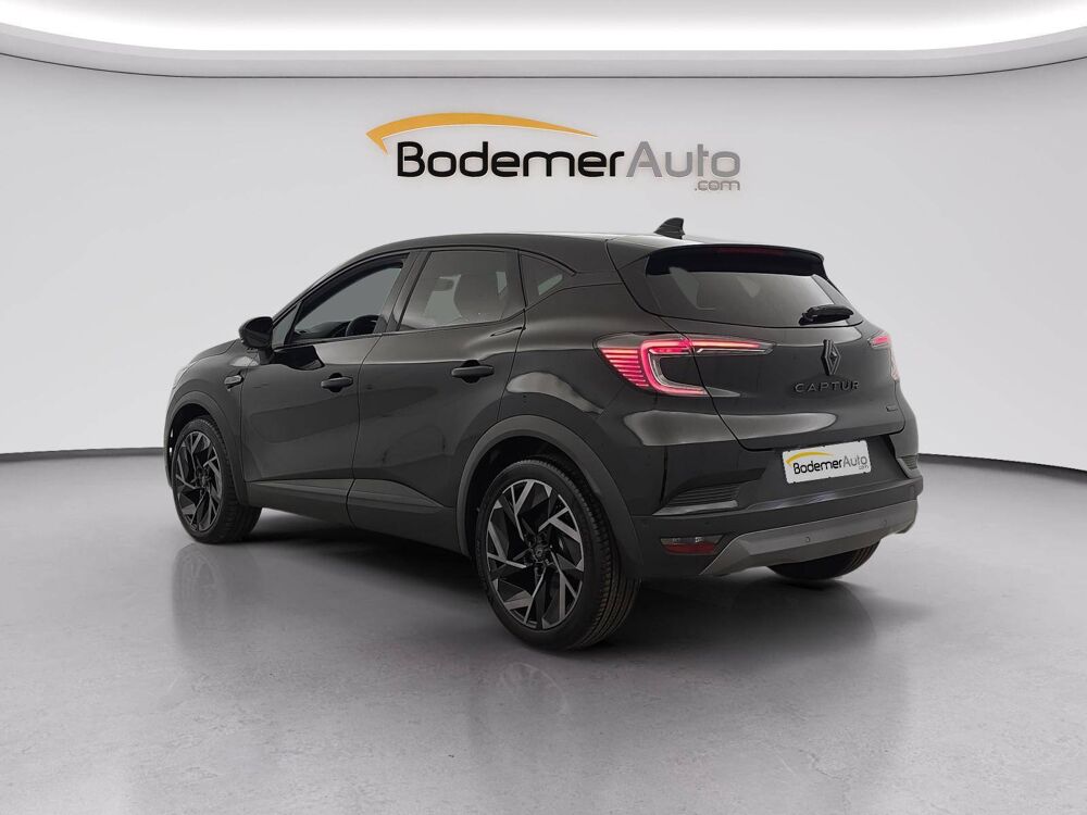 Captur E-Tech full hybrid 145 ch 2025 occasion 29000 Quimper