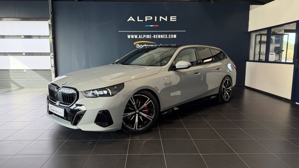 S&eacute;rie 5 Touring 540d xDrive 303 ch BVA8 2024 occasion 35760 Saint-Gr&eacute;goire