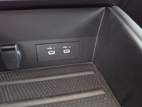Captur E-Tech full hybrid 145 ch 2025 occasion 56000 Vannes