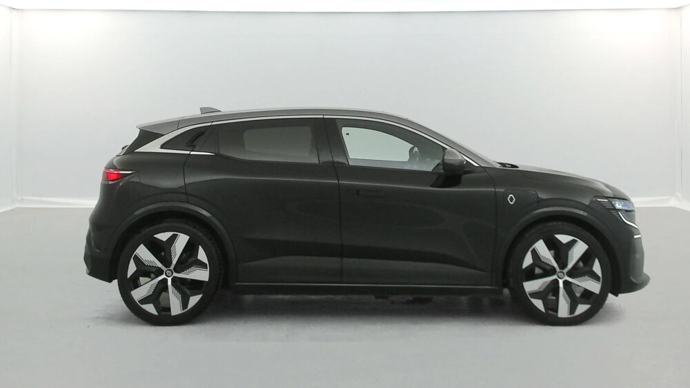 M&eacute;gane Megane E-Tech EV60 220 ch super charge 2023 occasion 14200 H&eacute;rouville-Saint-Clair
