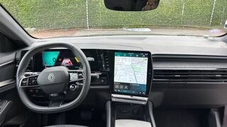 Rafale E-Tech full hybrid 200 ch 2024 occasion 14200 H&eacute;rouville-Saint-Clair