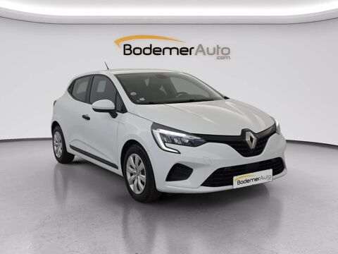 Clio CLIO SOCIETE BLUE DCI 100 - 21N 2022 occasion 50000 Saint-L&ocirc;