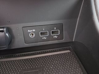Captur E-Tech hybride rechargeable 160 2023 occasion 56400 Auray