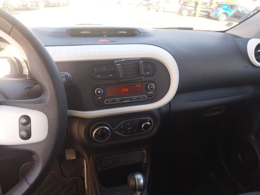 Twingo III E-Tech 2022 occasion 29000 Quimper