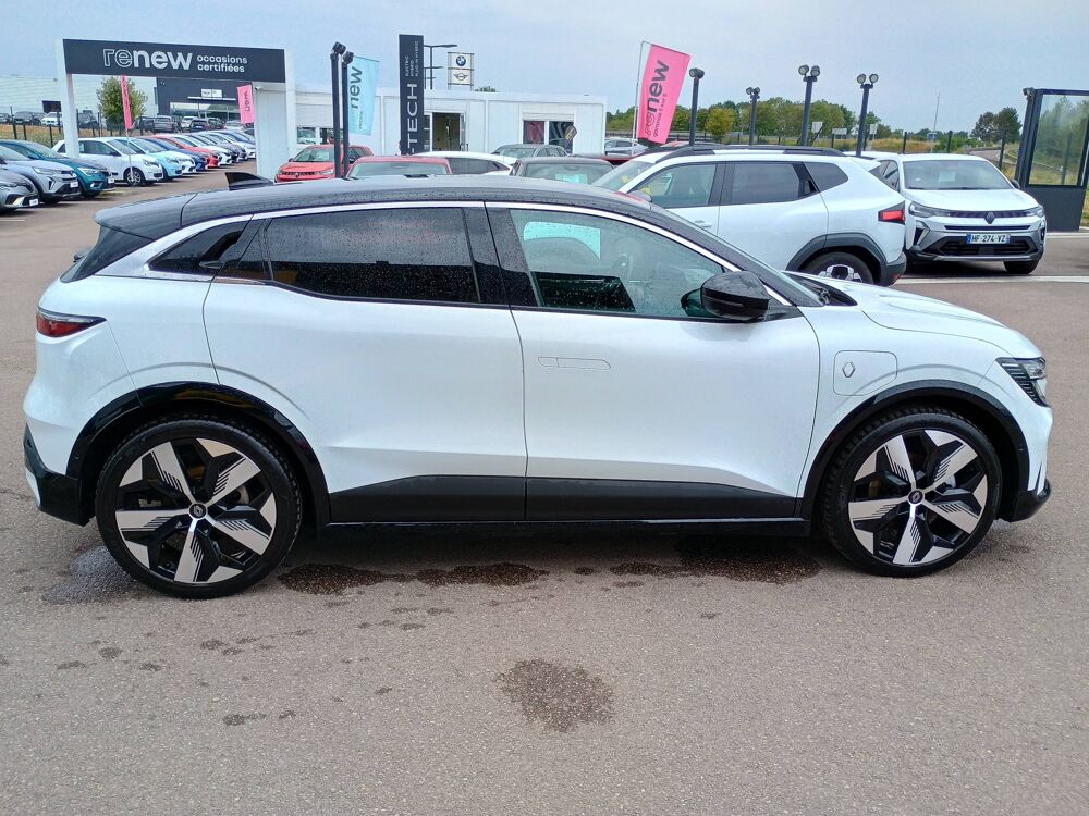 M&eacute;gane Megane E-Tech EV60 220 ch super charge 2023 occasion 61000 Alen&ccedil;on