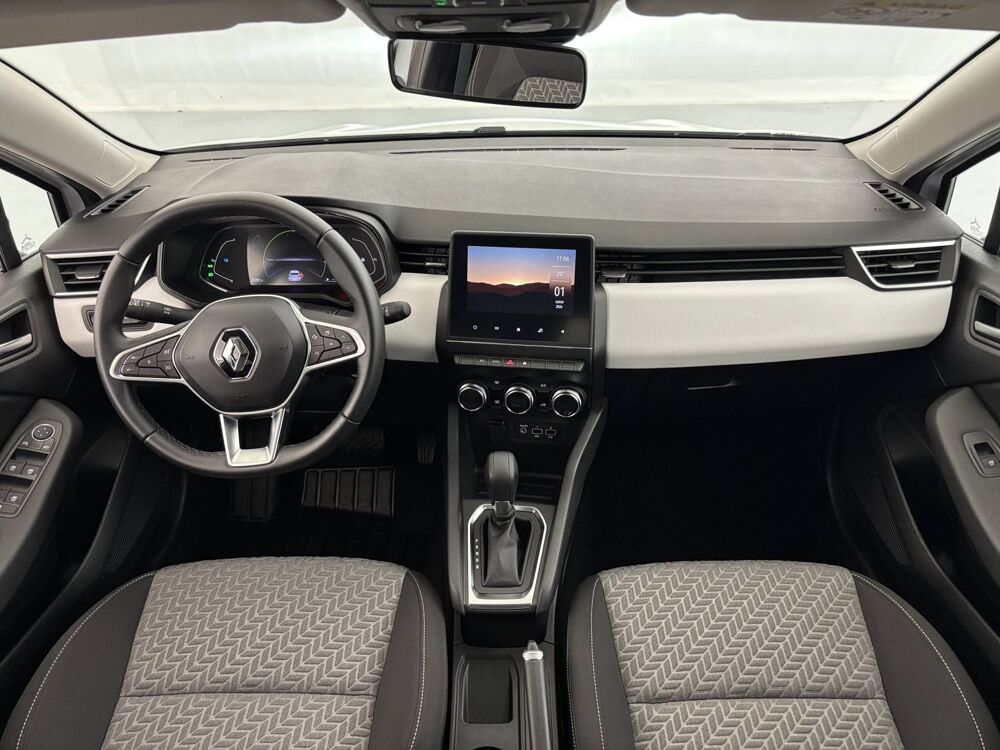 Clio E-Tech full hybrid 145 2023 occasion 14200 H&eacute;rouville-Saint-Clair