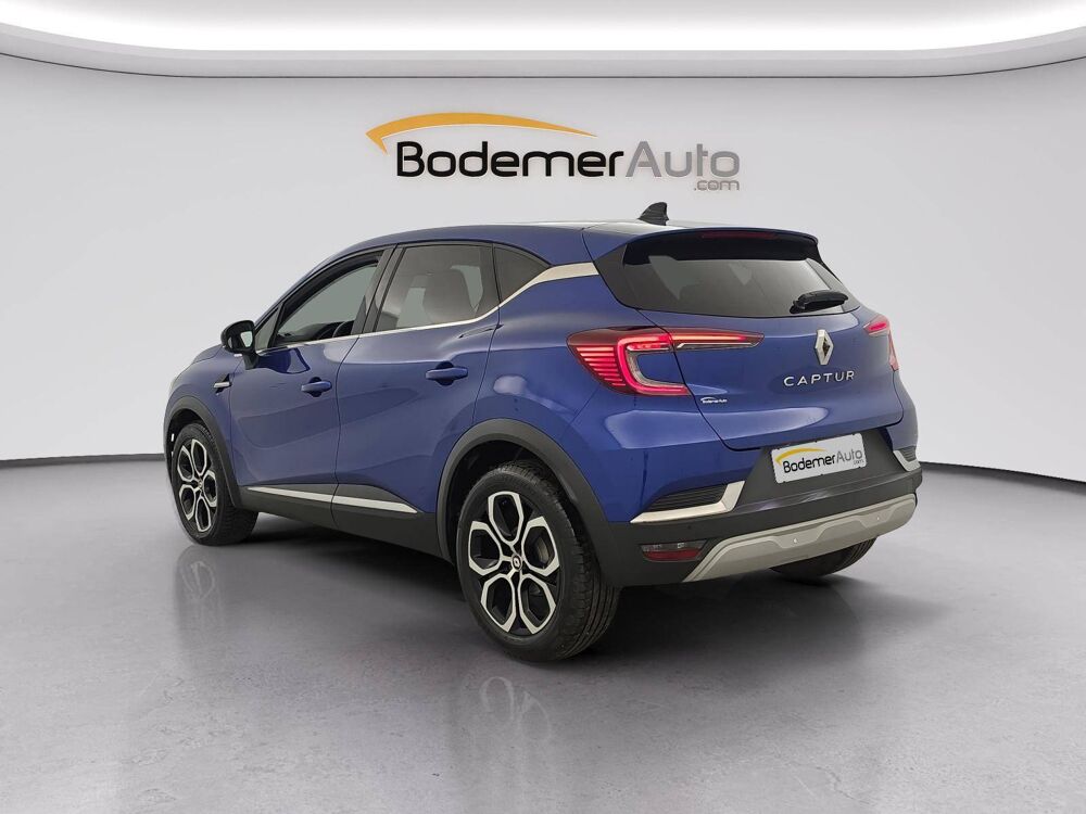 Captur mild hybrid 160 EDC 2023 occasion 22600 Loud&eacute;ac