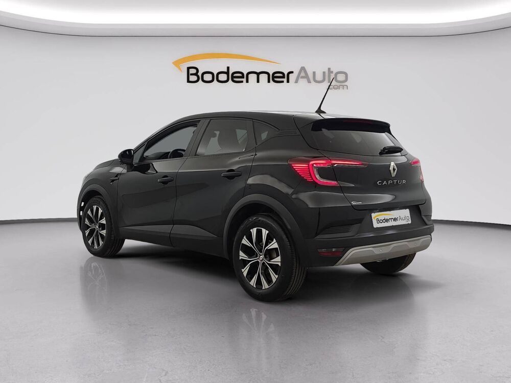 Captur TCe 90 2024 occasion 29200 Brest