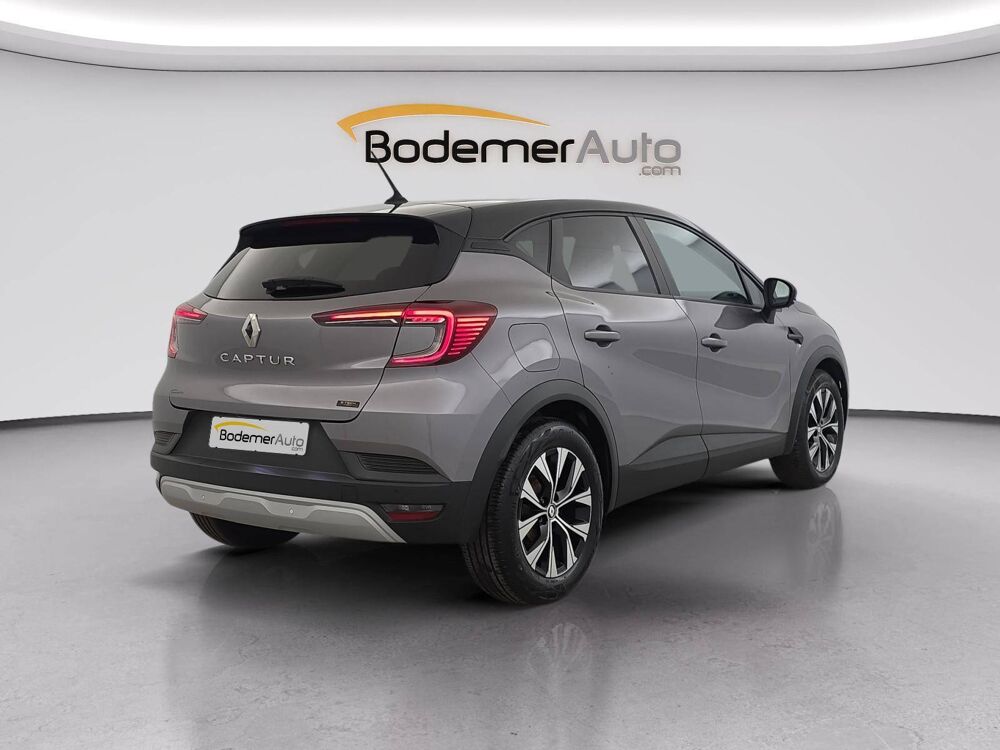 Captur E-Tech full hybrid 145 2023 occasion 56850 Caudan