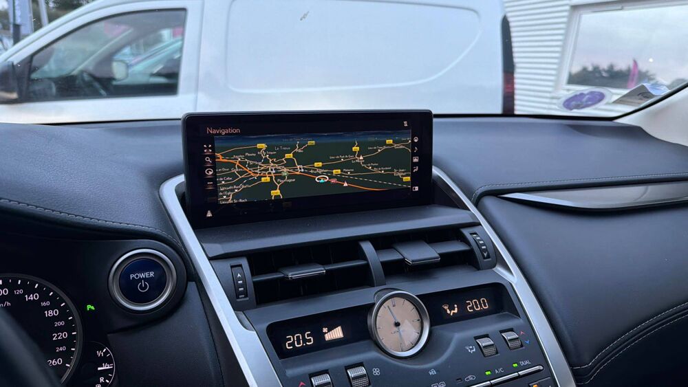 NX 300h 4WD 2019 occasion 22200 Guingamp