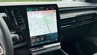 Rafale E-Tech full hybrid 200 ch 2024 occasion 14200 H&eacute;rouville-Saint-Clair
