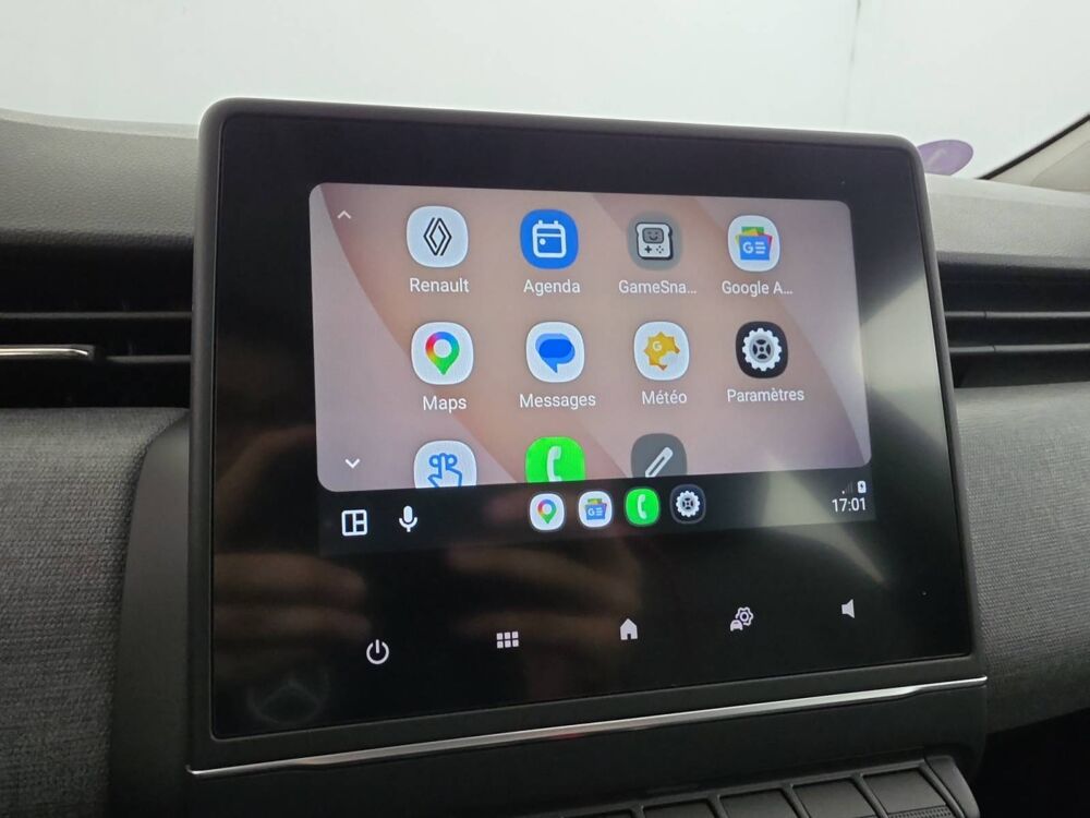 Clio E-Tech full hybrid 145 2024 occasion 29600 Morlaix