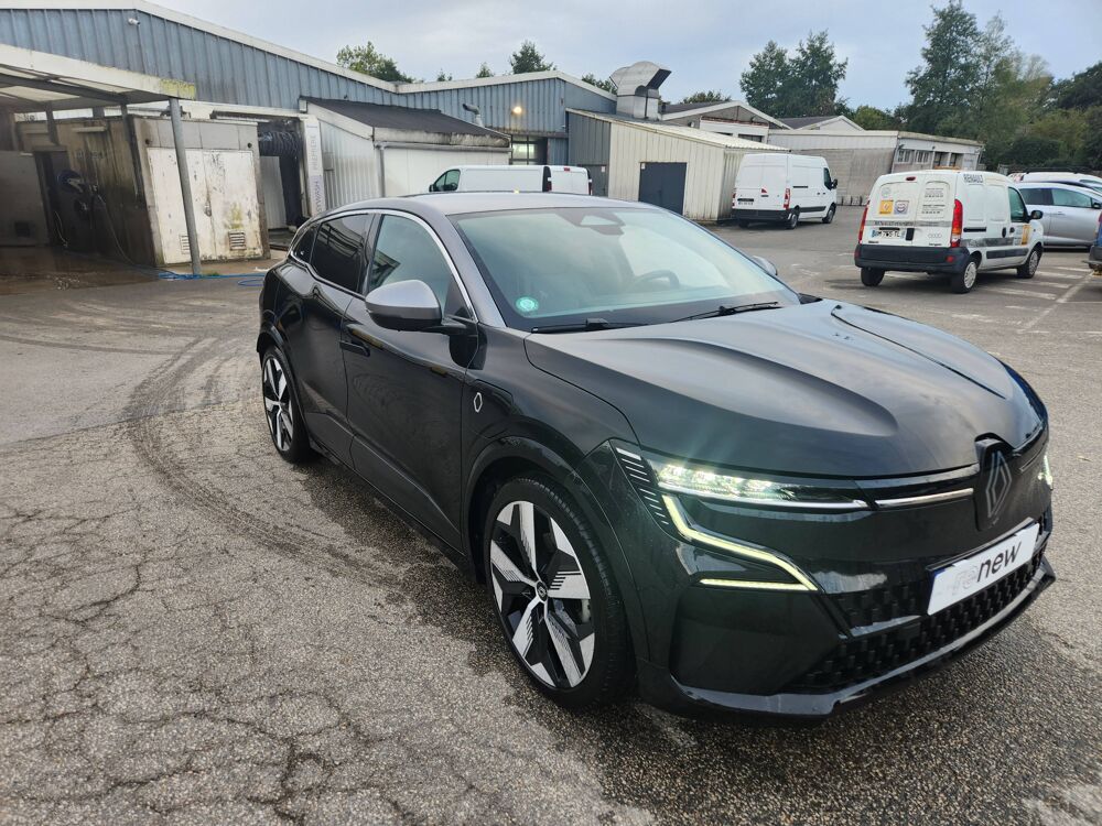 M&eacute;gane Megane E-Tech EV60 220 ch super charge 2023 occasion 29600 Morlaix