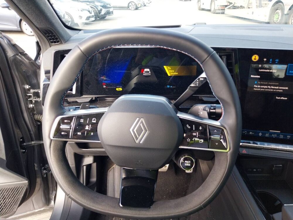 Rafale E-Tech full hybrid 200 ch 2025 occasion 56000 Vannes