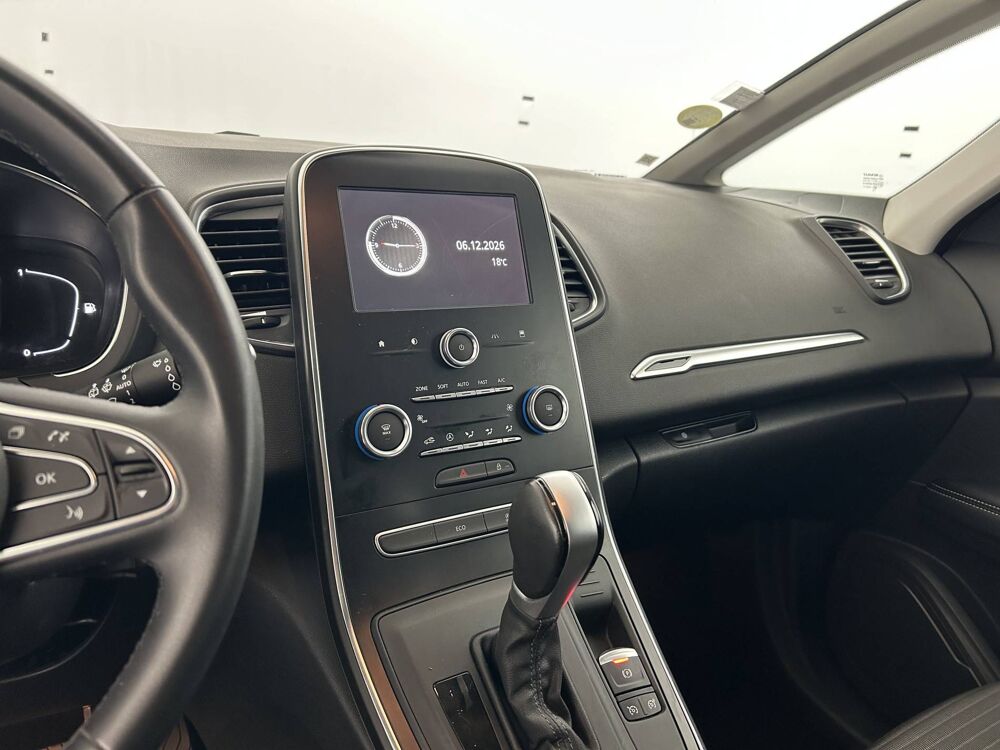 Grand scenic IV Grand Scenic Blue dCi 120 EDC 2020 occasion 56850 Caudan