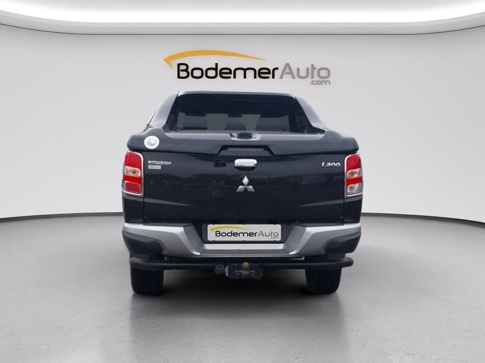 L200 DOUBLE CAB 2.4 DI-D 181 BVA 2016 occasion 50000 Saint-L&ocirc;