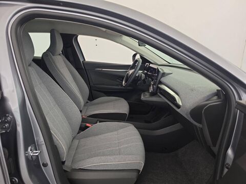 M&eacute;gane Megane E-Tech EV40 130ch standard charge 2023 occasion 14200 H&eacute;rouville-Saint-Clair