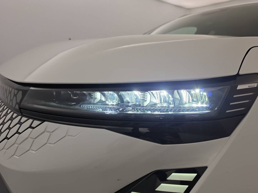 Sc&eacute;nic Scenic E-Tech &eacute;lectrique 220 ch grande autonomie 2025 occasion 56000 Vannes