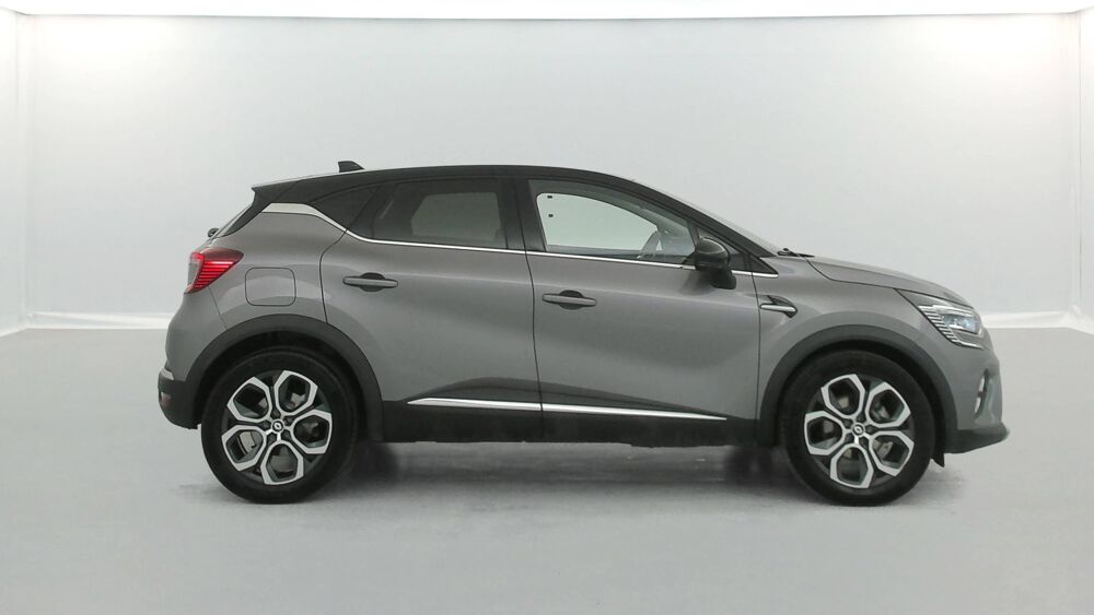 Captur E-Tech hybride rechargeable 160 2023 occasion 56850 Caudan