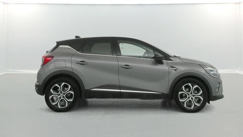 Captur E-Tech hybride rechargeable 160 2023 occasion 56850 Caudan