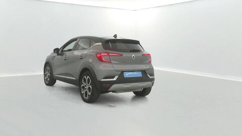 Captur E-Tech hybride rechargeable 160 2023 occasion 56850 Caudan