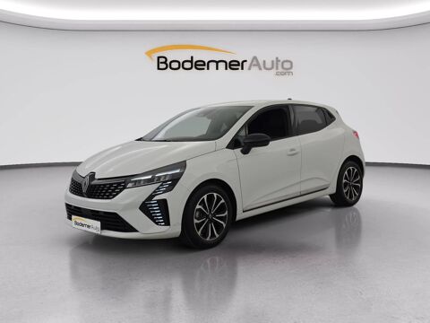 Annonce voiture Renault Clio 17000 €