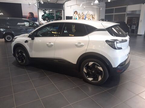 Captur E-Tech full hybrid 160 ch 2026 occasion 29000 Quimper