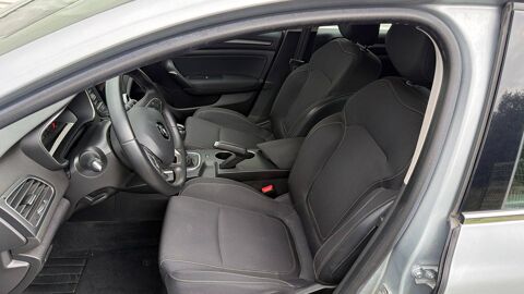 M&eacute;gane IV Berline Blue dCi 115 - 21B 2021 occasion 22200 Guingamp