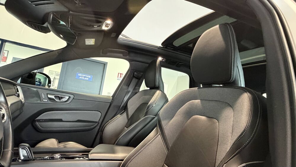 XC60 T8 Recharge AWD 303 ch + 87 ch Geartronic 8 2020 occasion 35760 Saint-Gr&eacute;goire