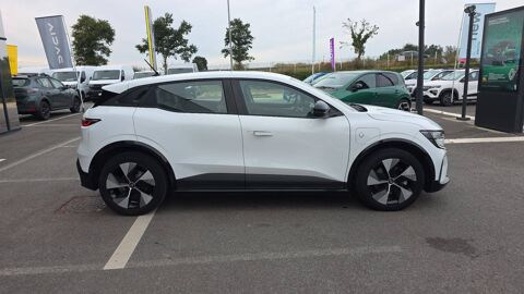 M&eacute;gane Megane E-Tech EV40 130ch standard charge 2022 occasion 22400 Lamballe
