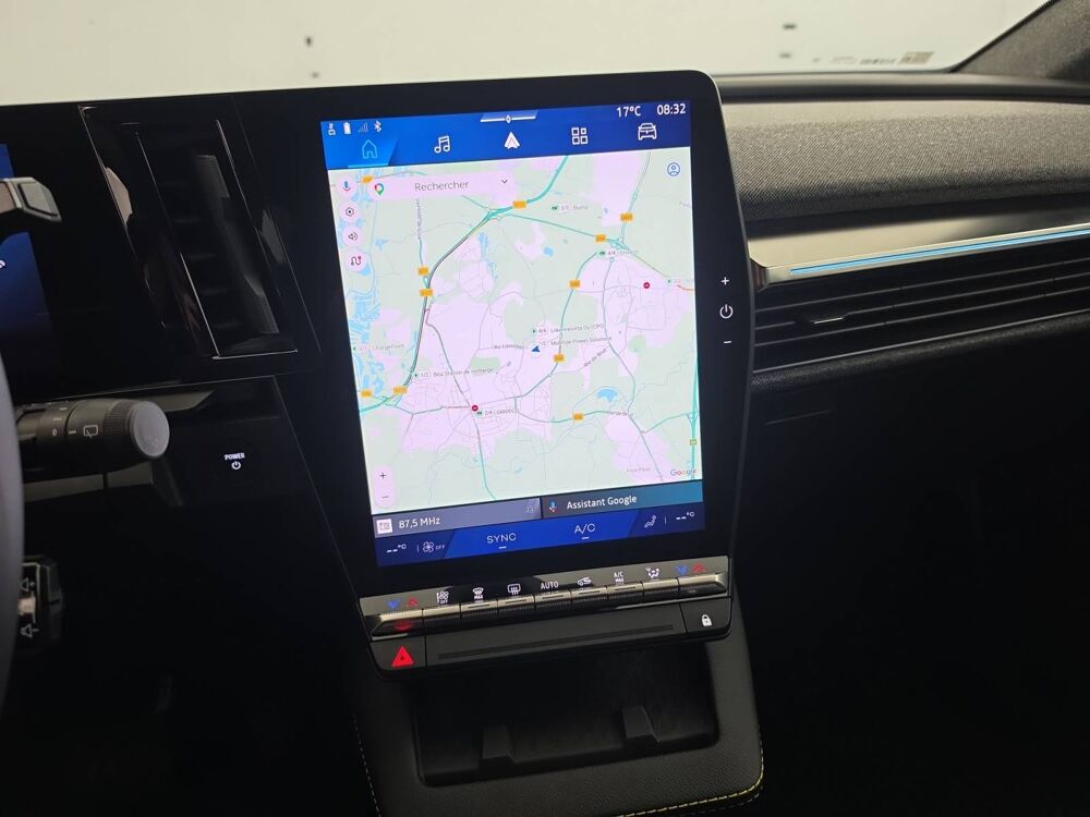 Sc&eacute;nic Scenic E-Tech &eacute;lectrique 220 ch grande autonomie 2025 occasion 56000 Vannes