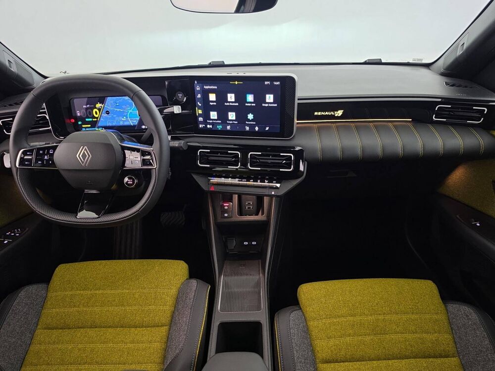 R5 Renault 5 E-Tech Electrique 150 ch autonomie confort 2025 occasion 29900 Concarneau