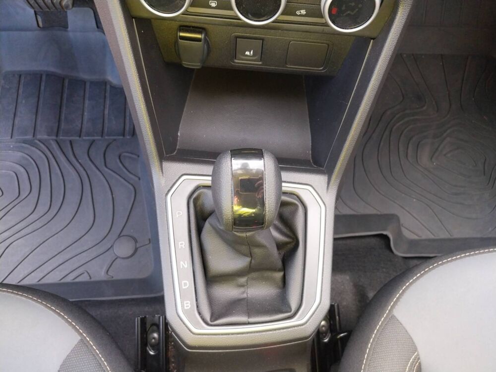 Jogger Hybrid 140 7 places 2023 occasion 22000 Saint-Brieuc