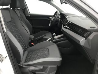A1 Sportback 30 TFSI 110 ch S tronic 7 2024 occasion 25000 Besan&ccedil;on