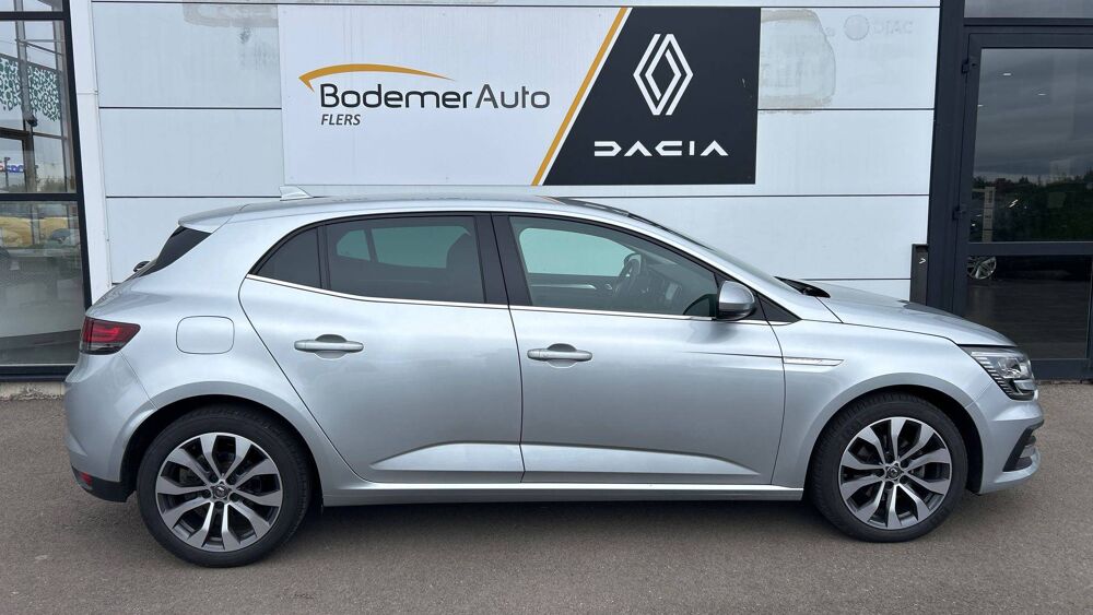 M&eacute;gane Megane IV Berline Blue dCi 115 EDC 2023 occasion 61100 Flers